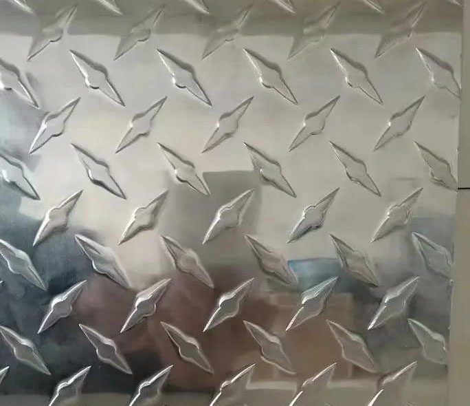 ǰ����������